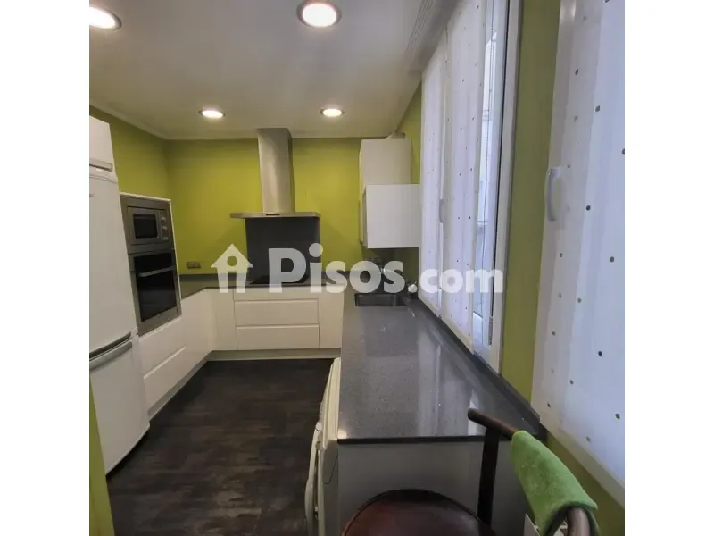 Cuisine - Modernised Flat with Exterior Views in Indautxu