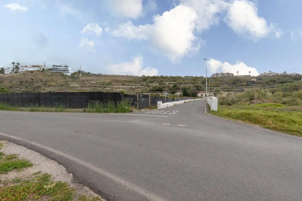 Välivaade - Development Land with Sea View in Salobreña