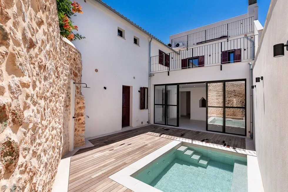 Piscine - Renovated Townhouse with Pool in Campos