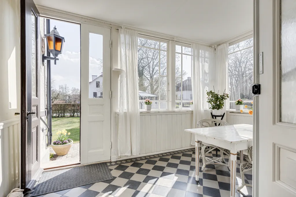 Terrasse - Historic Villa with Garden in Old Åkarp