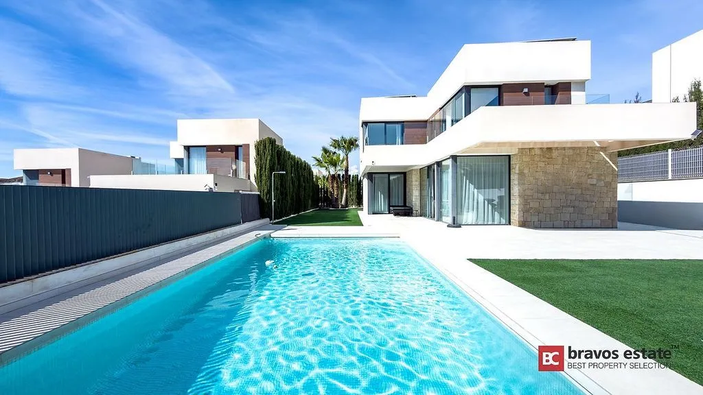 Pool - Modern Design Villa with Sea View in Benidorm