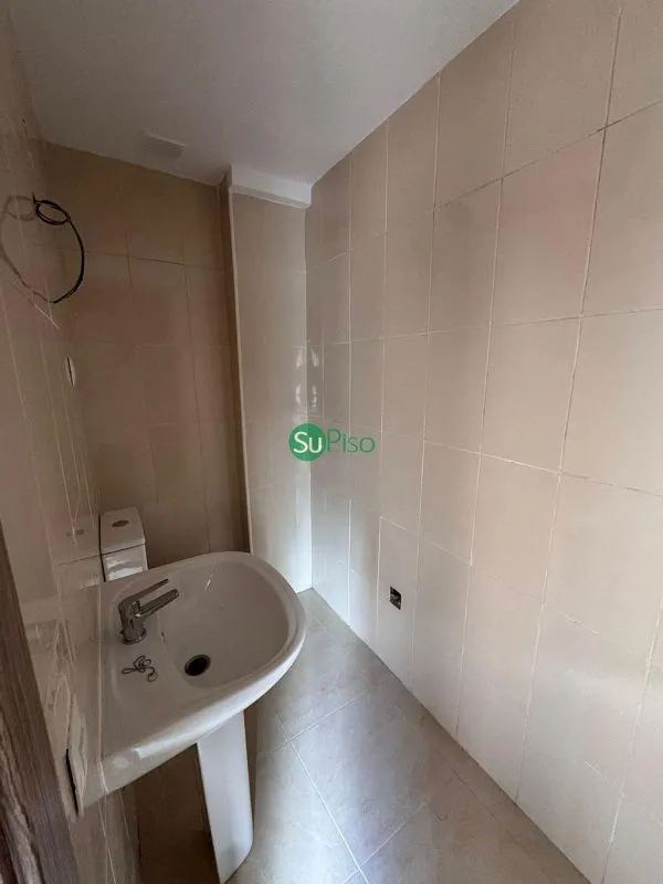 Salles de bain - Spacious Flat with Terrace in Magán