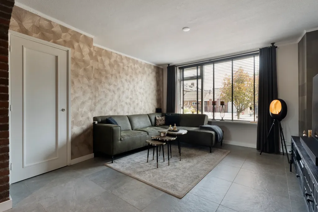 Séjour - Modernised Semi-detached House in Lutten