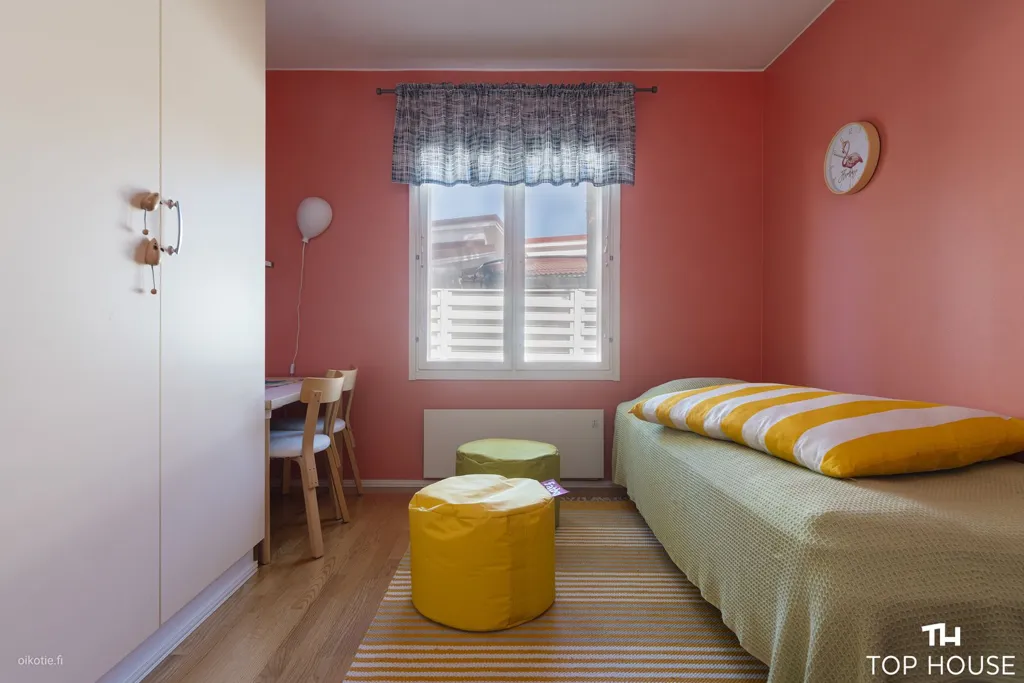Camere da letto - Spacious Apartment with Garden in Tikkurila, Vantaa