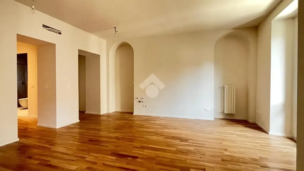 Elutuba - Rustic Flat with Balcony in Milan