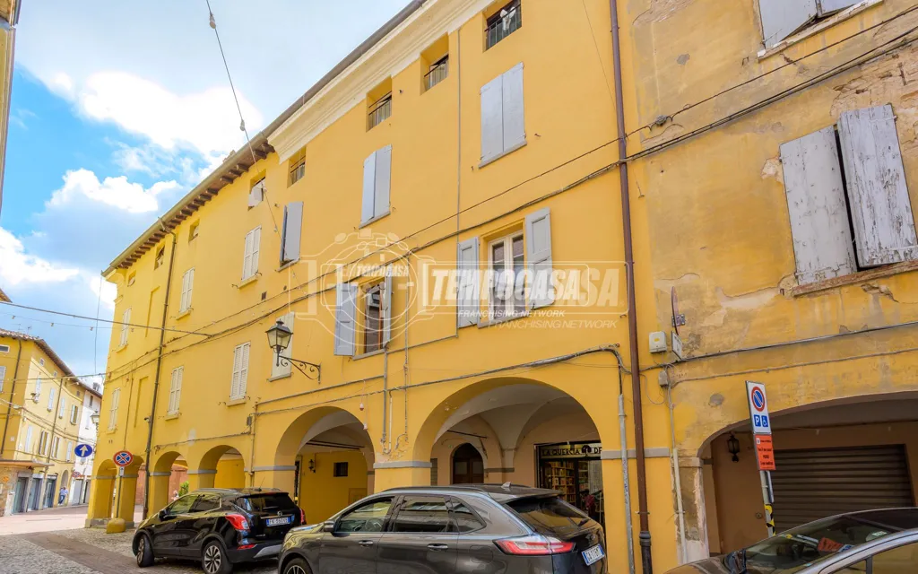Välivaade - Two-Bedroom Apartment in Vignola's Historic Centre