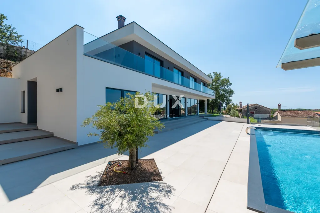 Piscine - Luxury Villa with Infinity Pool in Vižinada