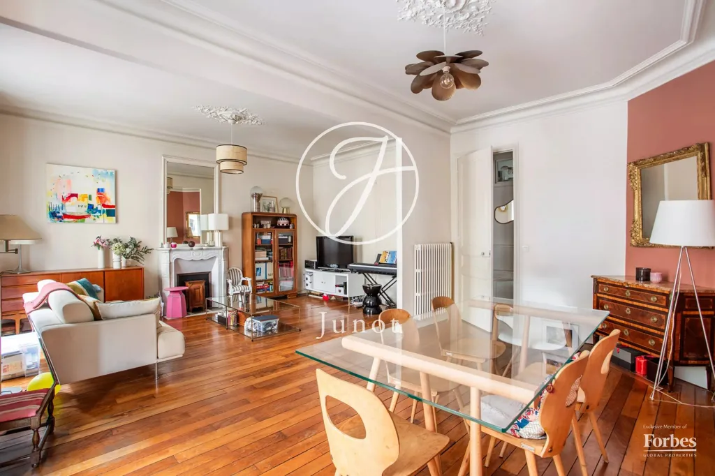 Séjour - Appartement Charmant 3/4 Pièces avec Parquet à Paris 17ème