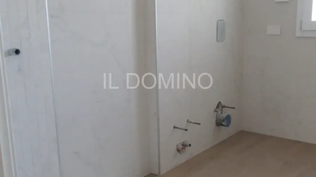Salles de bain - Modern Apartment with Solar Panels in Padua
