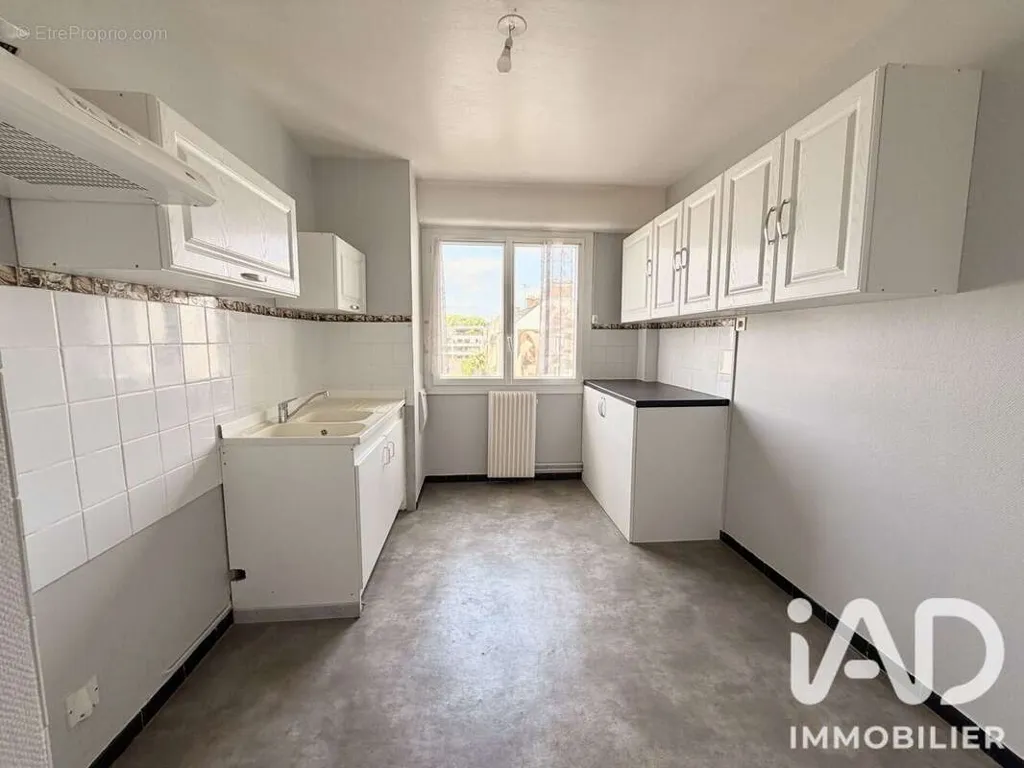 Cucina - Apartment with Balcony in Vannes Centre