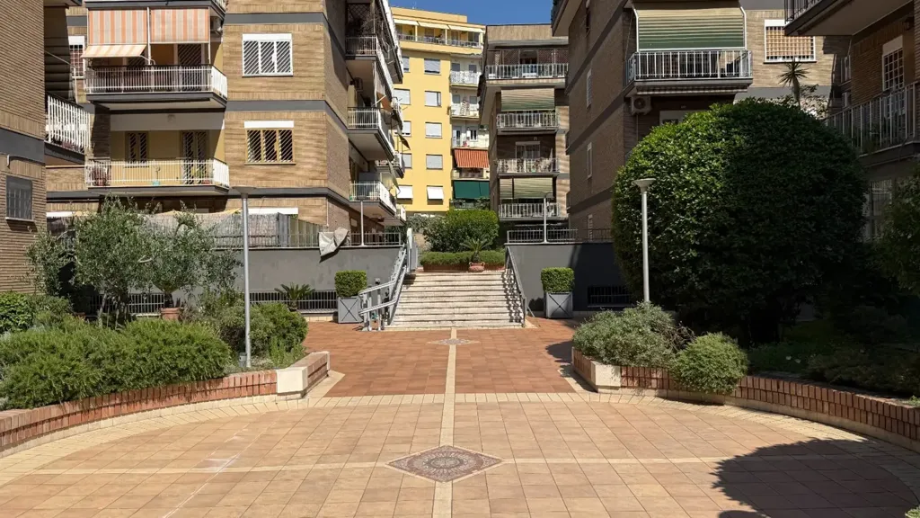 Giardino - Exclusive Penthouse with Panoramic Terrace in Rome