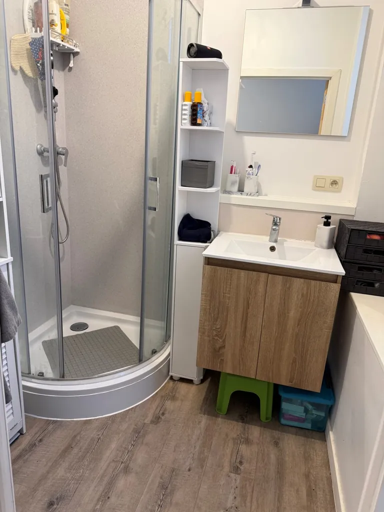Salles de bain - Appartement Rénové avec 2 Chambres à Dinant