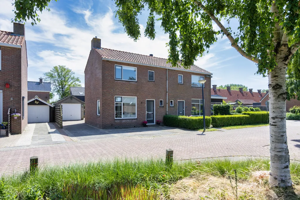 Extérieur - 2/1 Cap House with Solar Panels in Sloten