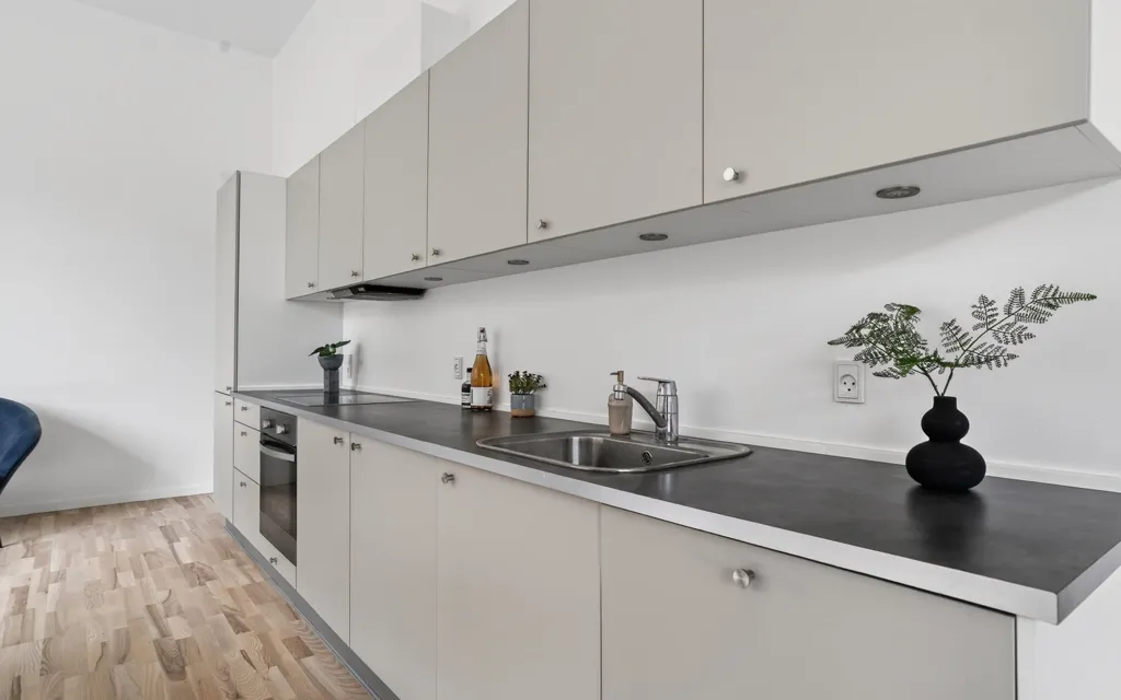 Cuisine - Apartment with Garden in Valby