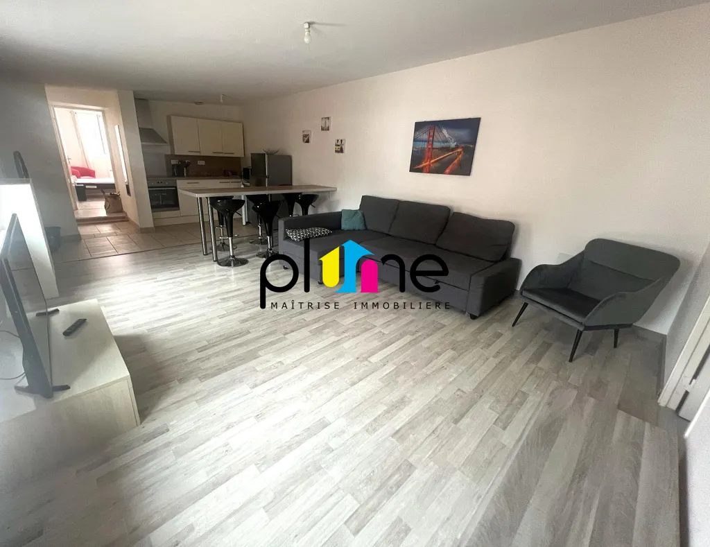 Elutuba - Shared Apartment with Private Bathroom in Lille