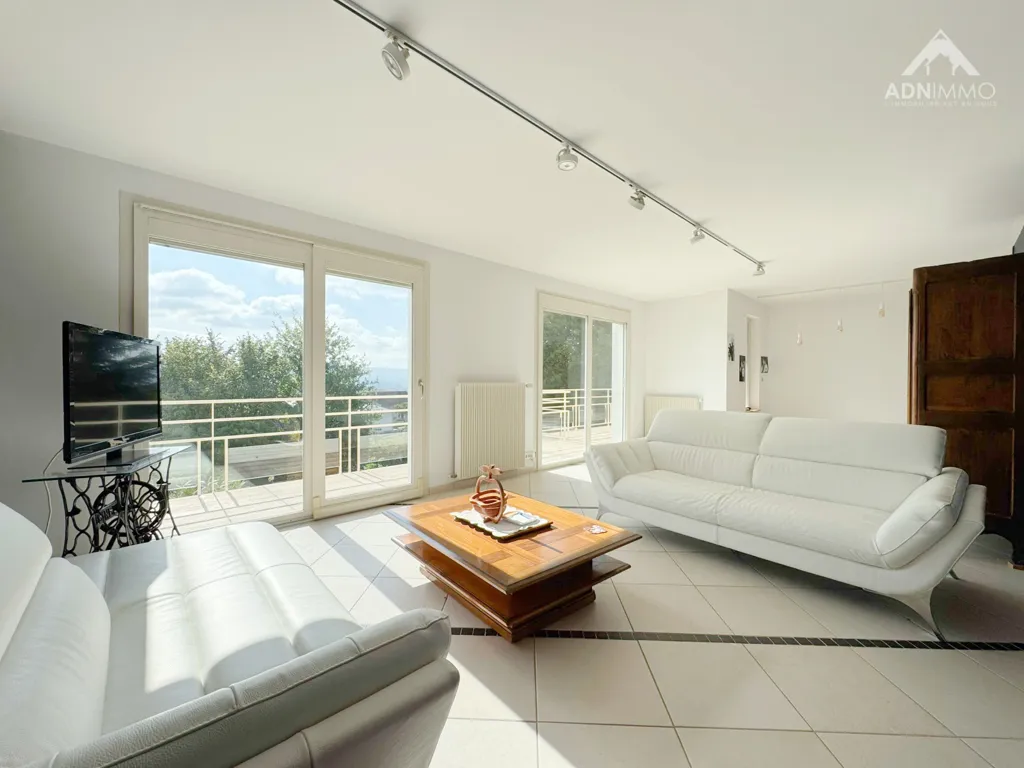 Maison 6 pièces à Challex