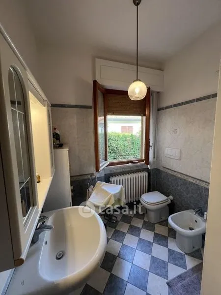 Salles de bain - Independent Villa with Garden in Cecina