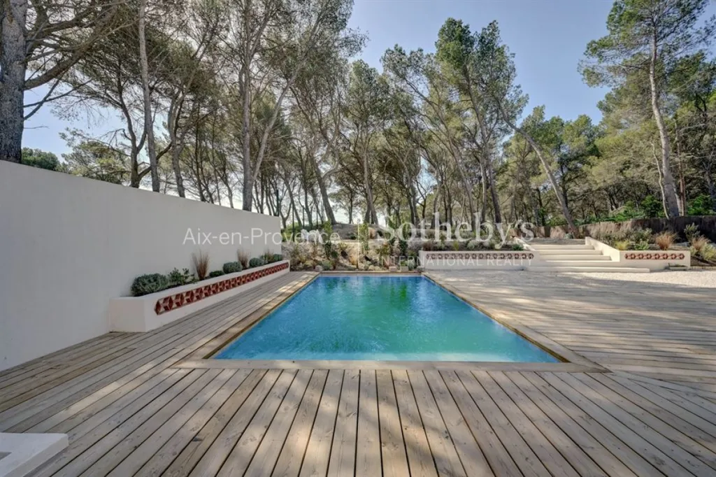 Bassein - Contemporary Villa with Pool in Ventabren