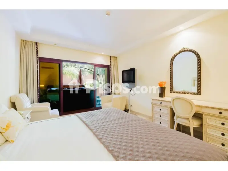 Magamistoad - Luxury Apartment with Jacuzzi Terrace in Estepona