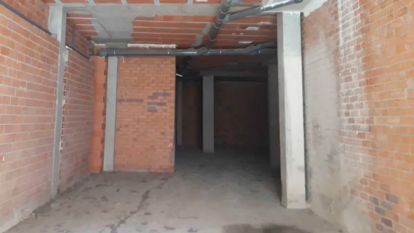 Garaaž - Commercial Space near Lleida Centre