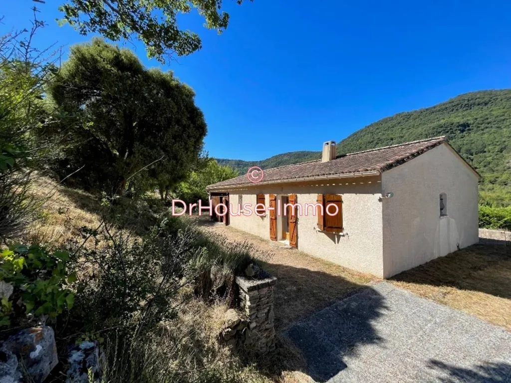 Välivaade - Single-Storey Villa with Views in Greffeil
