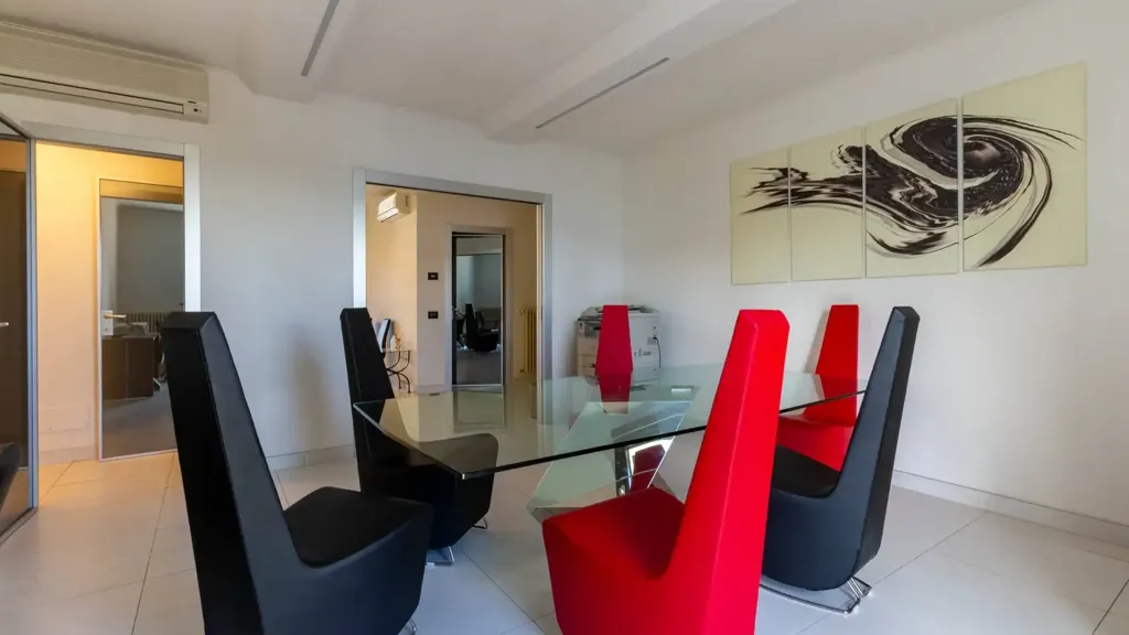 Söögituba - Apartment with Long Balcony in Siena