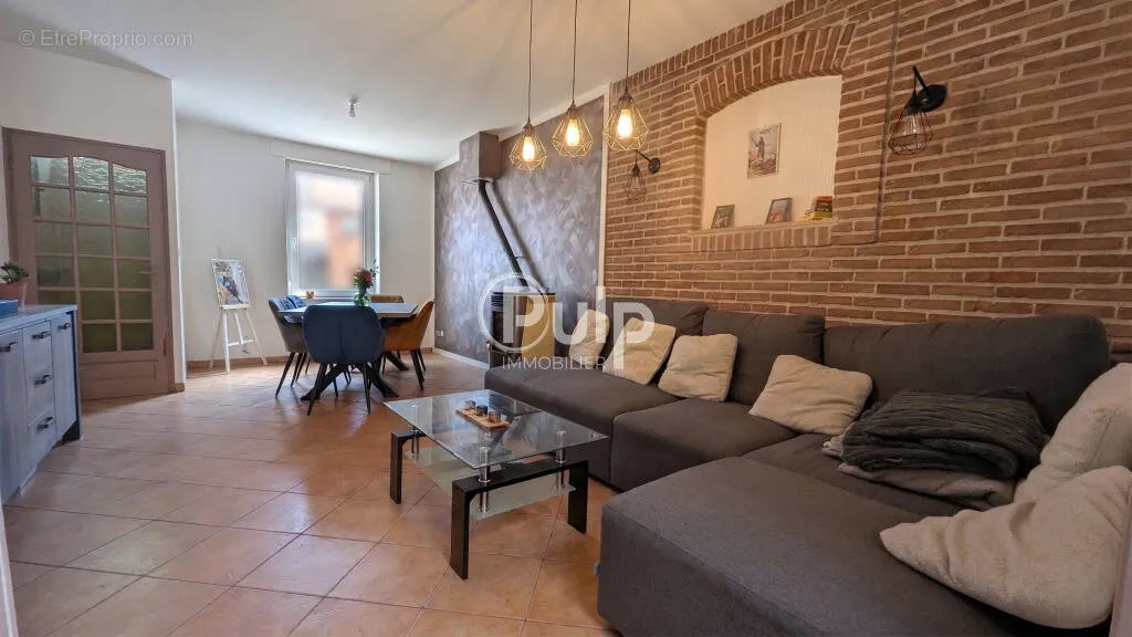 Séjour - Maison de Ville avec Jardin à Comines