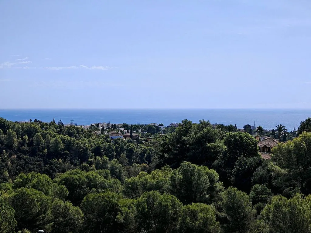 Aed - Luxury Apartment with Sea View in Sierra Blanca, Marbella