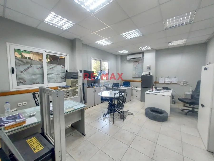 Office - Industrial Space with Workshop in Mandra