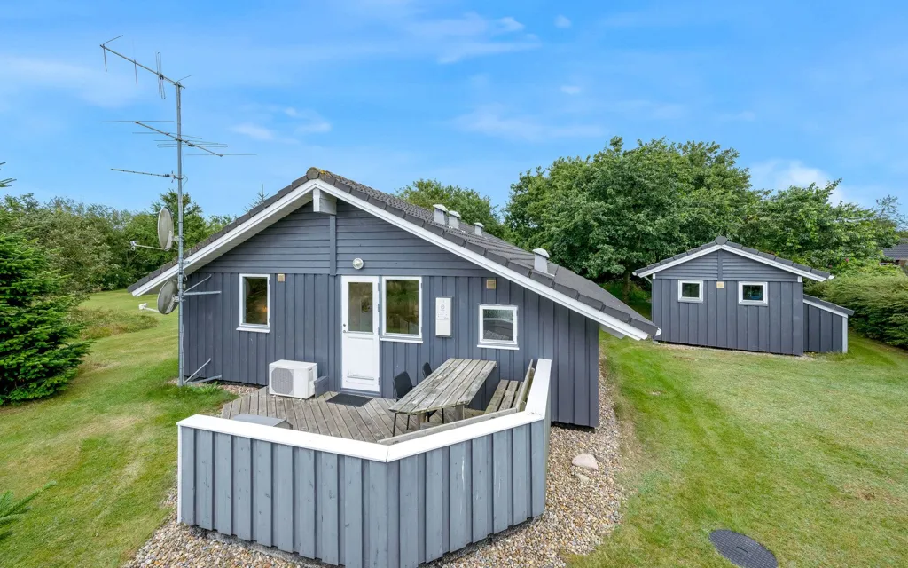 4-toaline maja asukohas Hemmet
