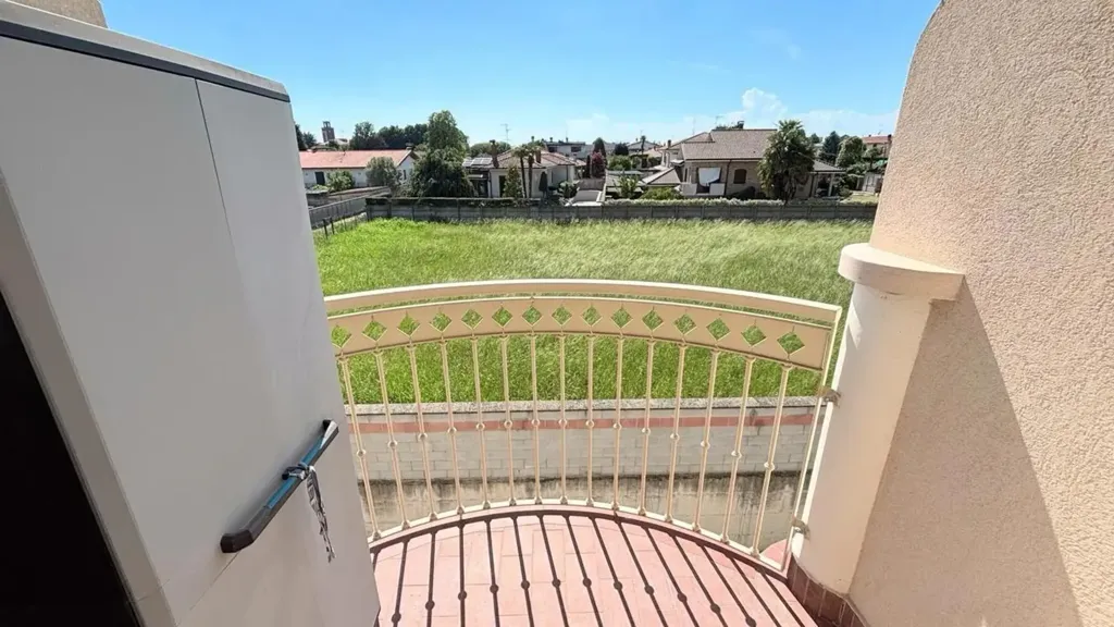 Balcone - Apartment with Balconies in Ossona