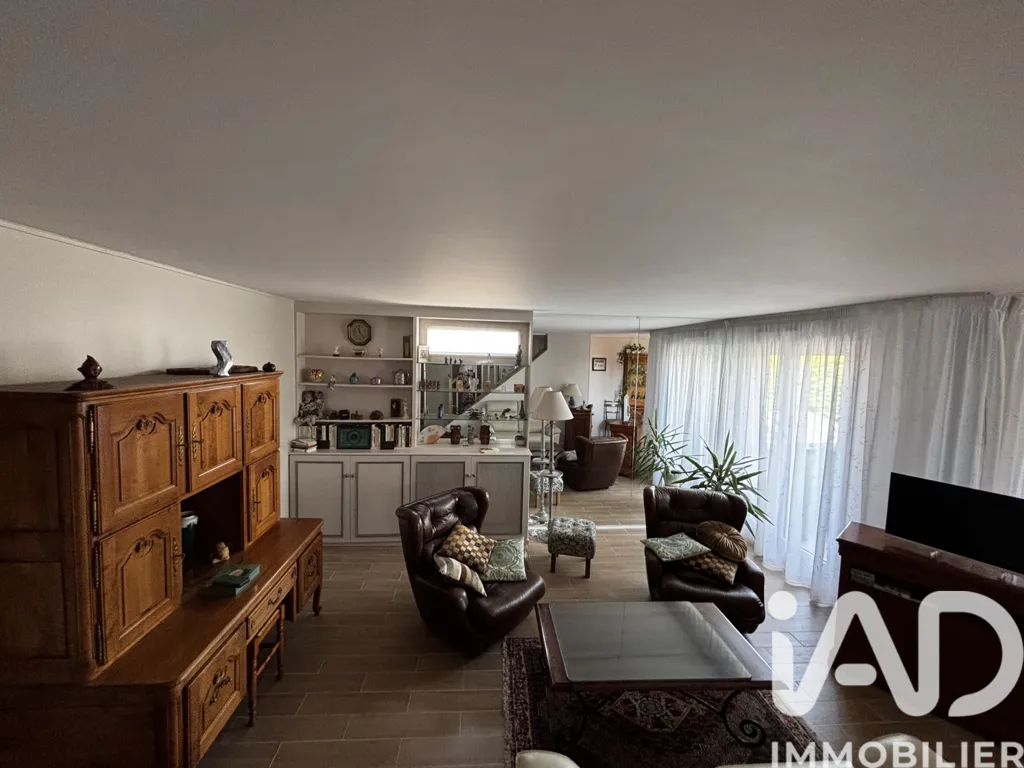 Soggiorno - Duplex with Terraces in Argenteuil