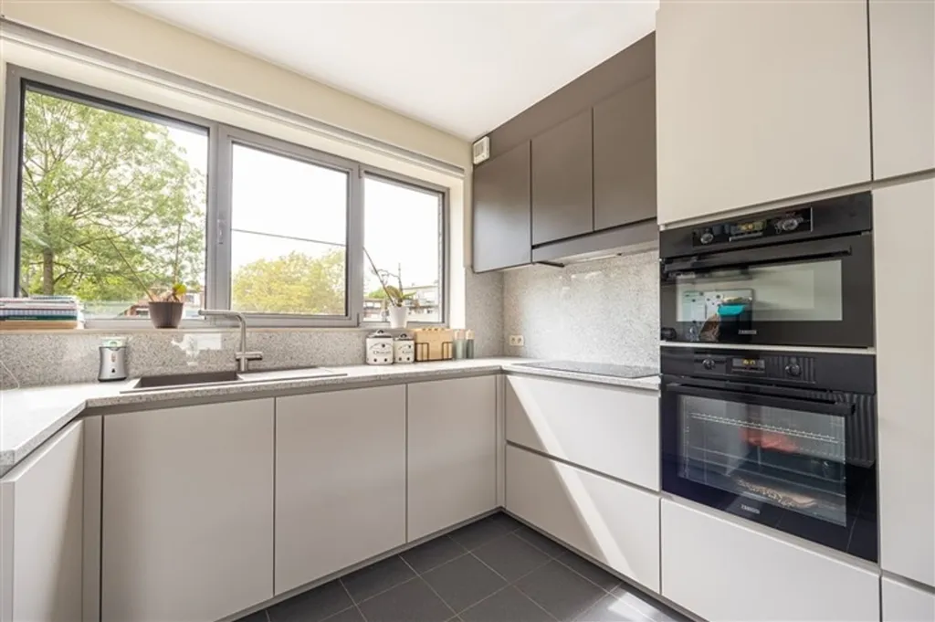 Cucina - Eco-Friendly House with Garden in Ekeren