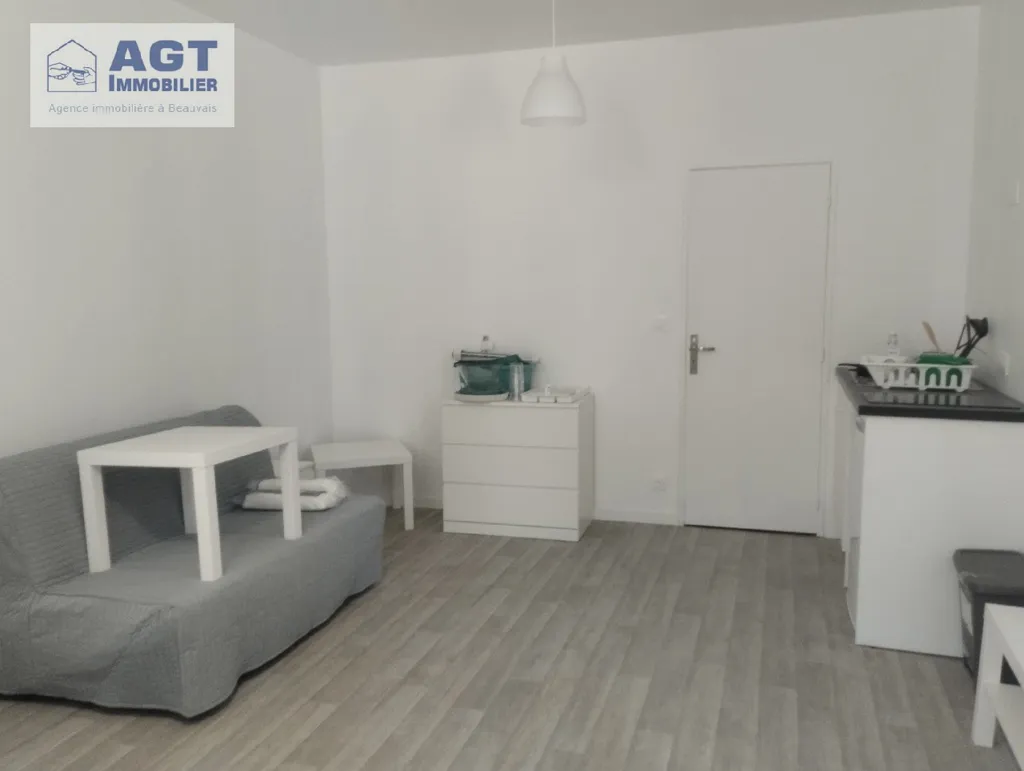Elutuba - Studio with Kitchenette in Beauvais
