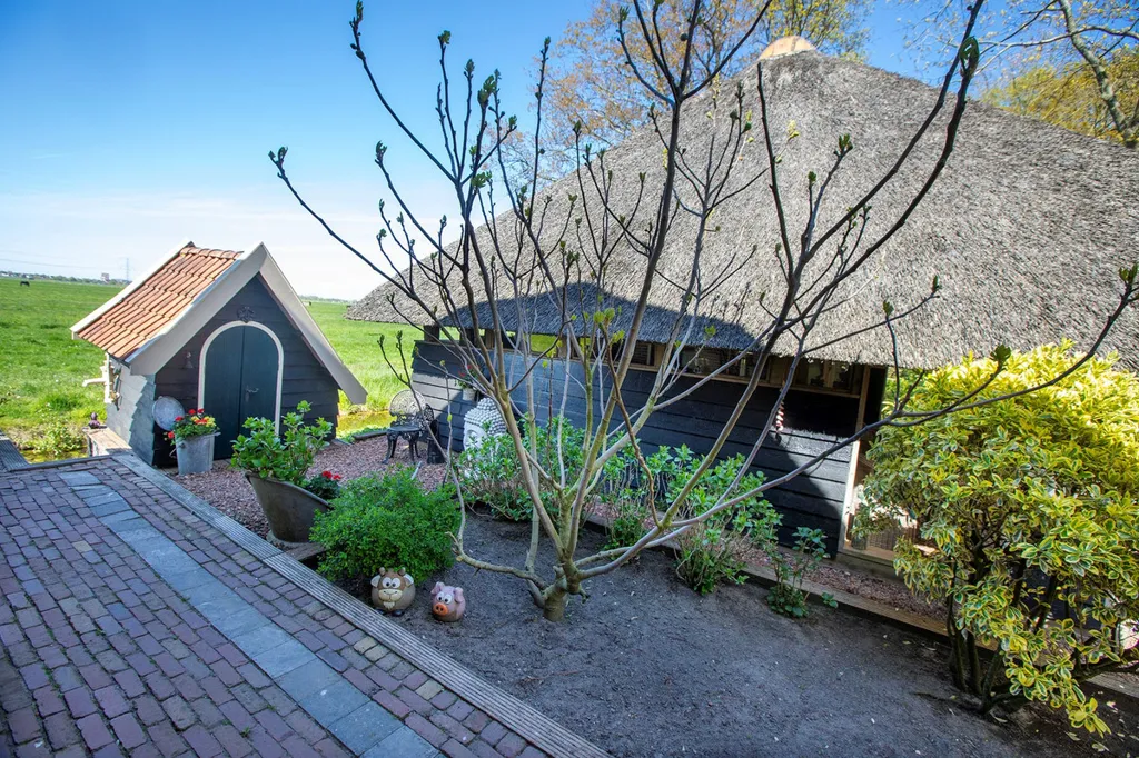 Välivaade - Charming Landhouse with Parkland in Linschoten
