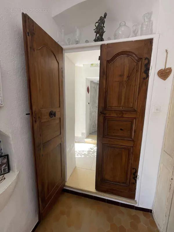 Esik - Historic Property with Pool and View near Vaison
