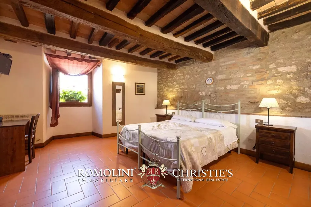 Söögituba - Historic Estate with Castle in Umbria
