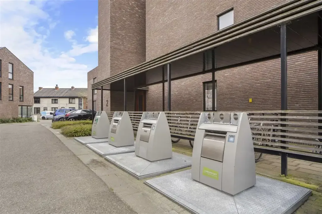 Välivaade - Stylish Apartment with Canal View in Hasselt