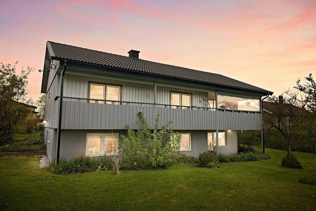 5-toaline maja asukohas Tanums kommun