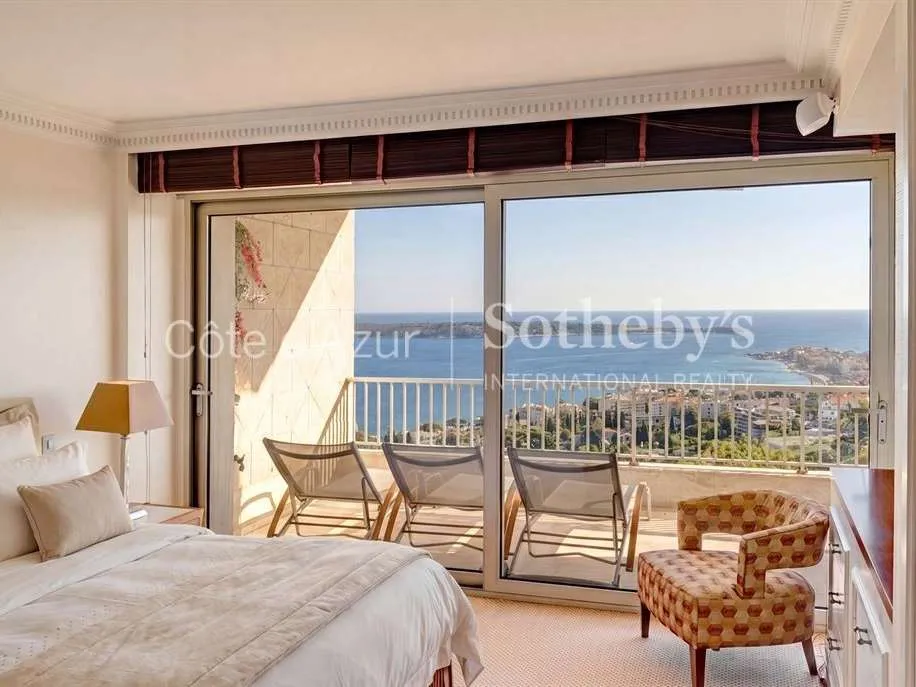 Magamistoad - Prestigious Apartment with Sea View in Cannes