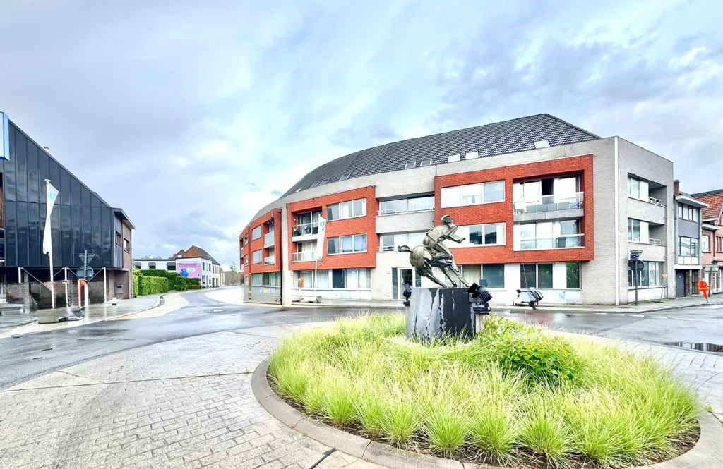Välivaade - Renovated Flat with Lift in Waregem Centre