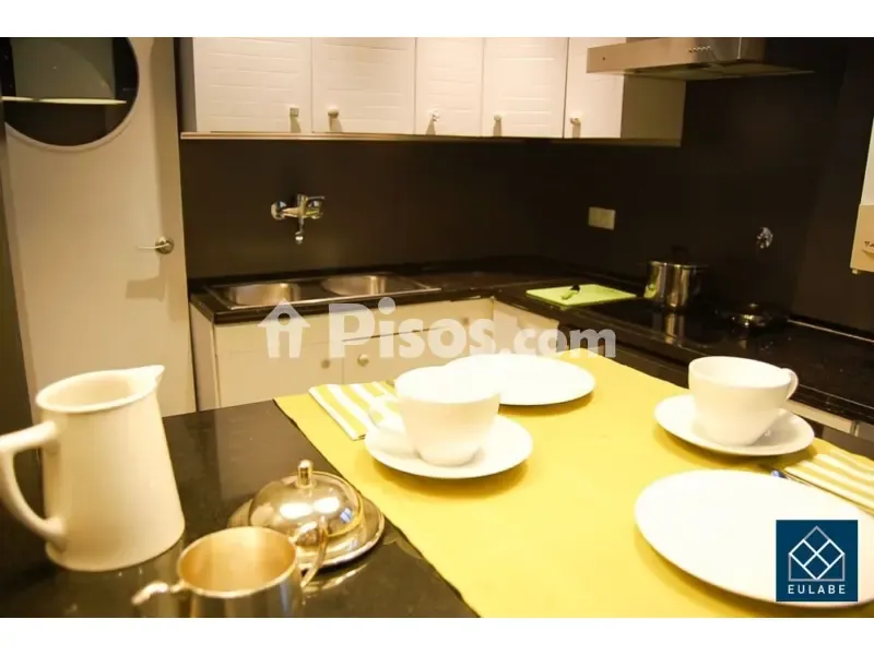 Köök - Modern Flat with Balcony in Donostia Centre