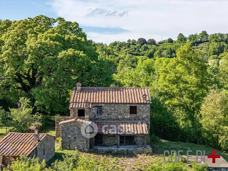Vista aerea - Rustic Casale to Complete in Montieri