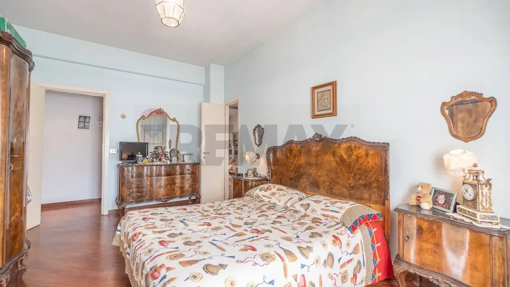 Chambres - Furnished Apartment with Balcony in Rome