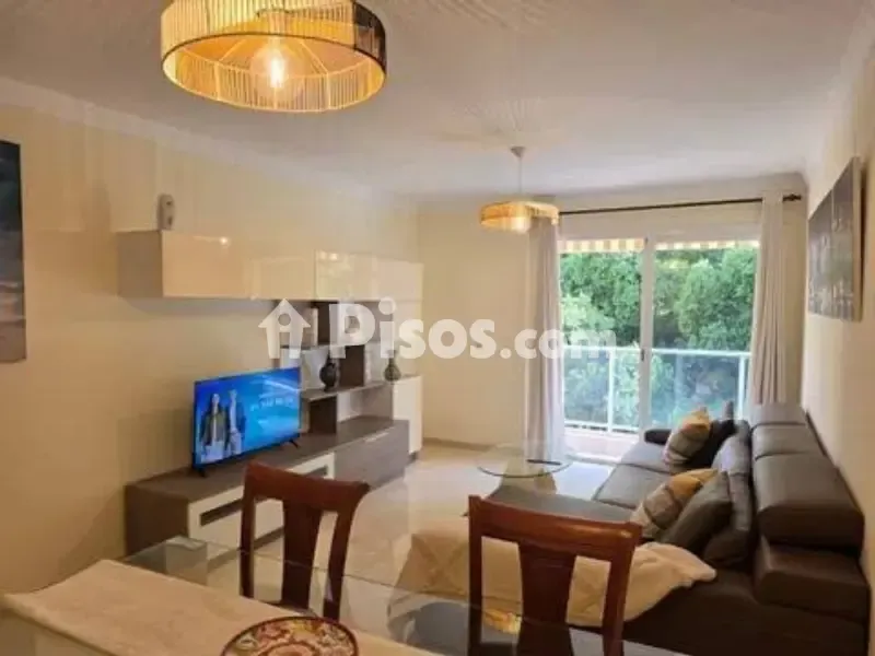 Elutuba - Spacious Apartment with Balcony in Málaga