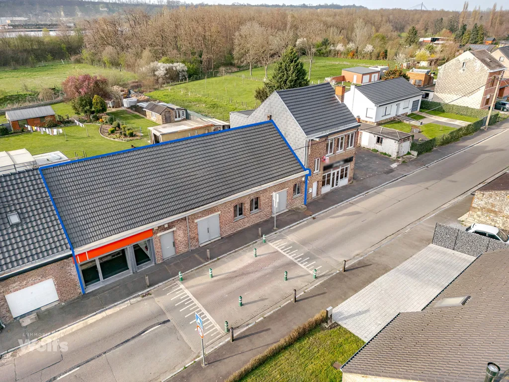 Õhuvaade - Renovated Office Space with Multi-Use Room in Lixhe