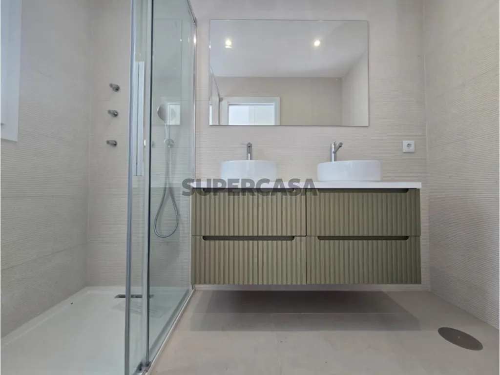 Salles de bain - Duplex House with Pool in Aroeira