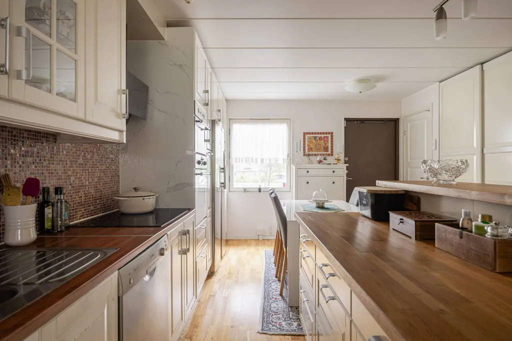 Maison 6 pièces à Huddinge kommun