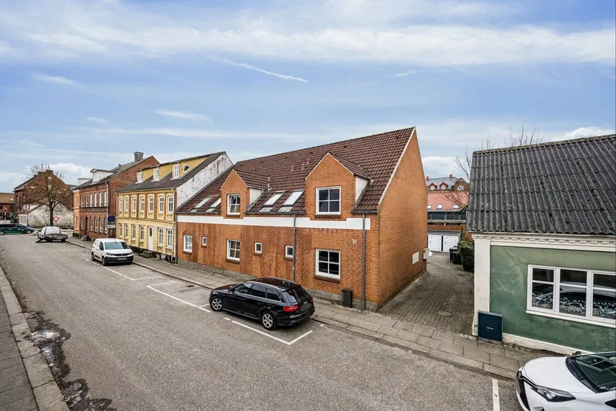 Välivaade - Central Apartment Block with Parking in Copenhagen