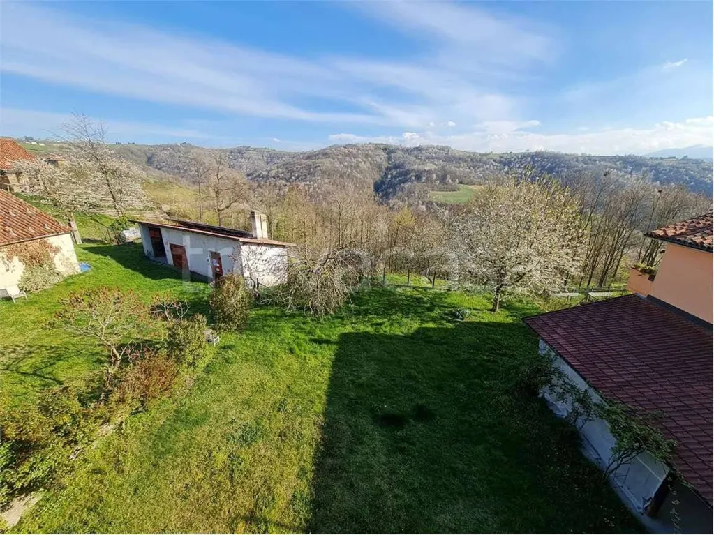 Vue aérienne - Rustic Farmhouse with Pool in Paroldo